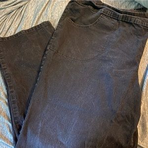 Plus size black pull on jeans!